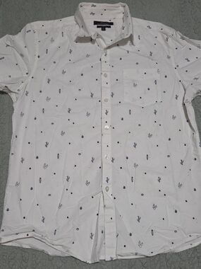 Marc Anthony White Short-Sleeve Button-Down Shirt with Navy Cactus Print